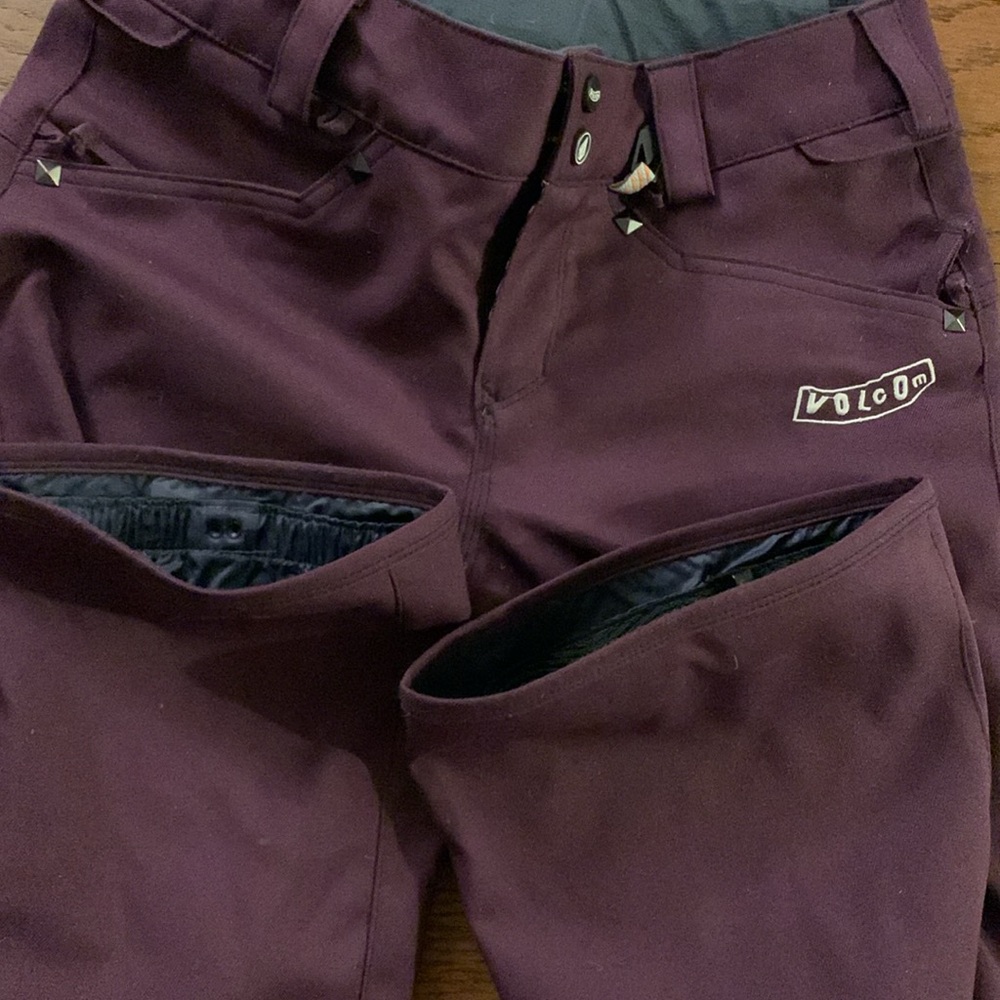 Volcom Snow Pants - Picture 8 of 8